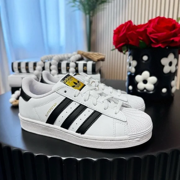 Adidas Superstar- Youth 2 - Picture 5 of 7